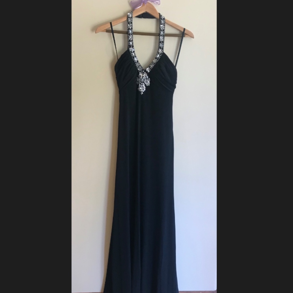 Gorgeous black dress with elegant embellishing